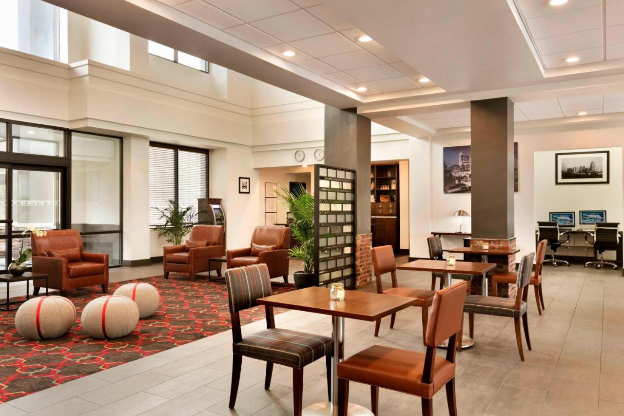 Four Points By Sheraton Raleigh North Екстериор снимка