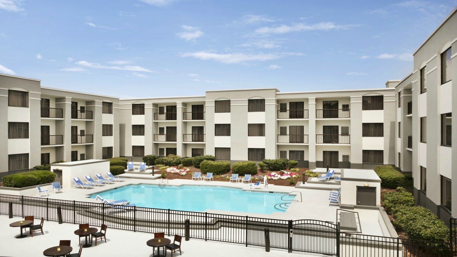 Four Points By Sheraton Raleigh North Съоръжения снимка