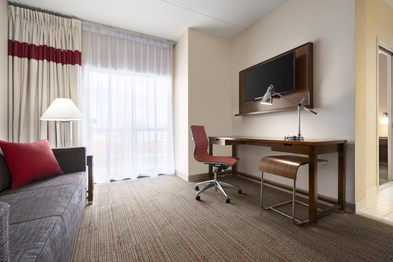 Four Points By Sheraton Raleigh North Екстериор снимка